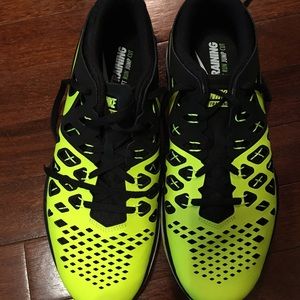 Nike running shoes men’s size 11 1/2